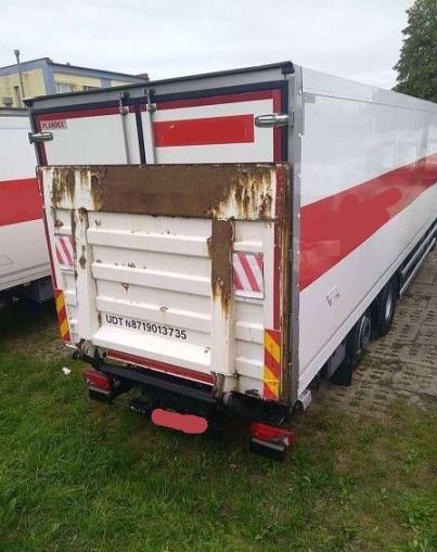 IVECO STRALIS AD 260S31 XP - Truk sasis: gambar 5 IVECO STRALIS AD 260S31 XP - Truk sasis: gambar 5