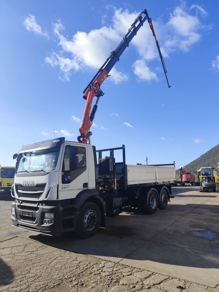 IVECO STRALIS CUBE 260S31 - Truk derek, Truk jungkit: gambar 1 IVECO STRALIS CUBE 260S31 - Truk derek, Truk jungkit: gambar 1