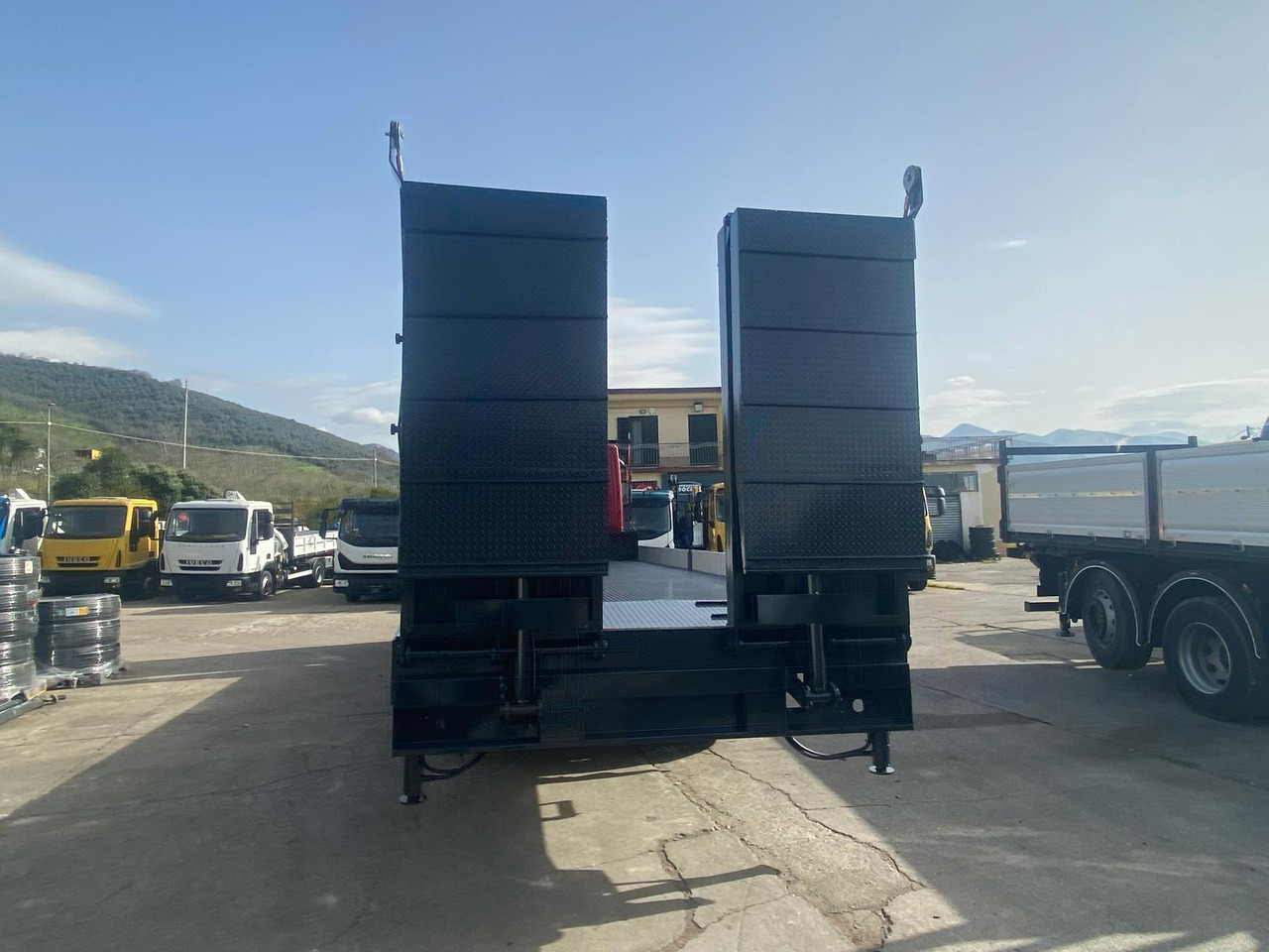 Truk flatbed IVECO STRALIS CUBE 260S31: gambar 23