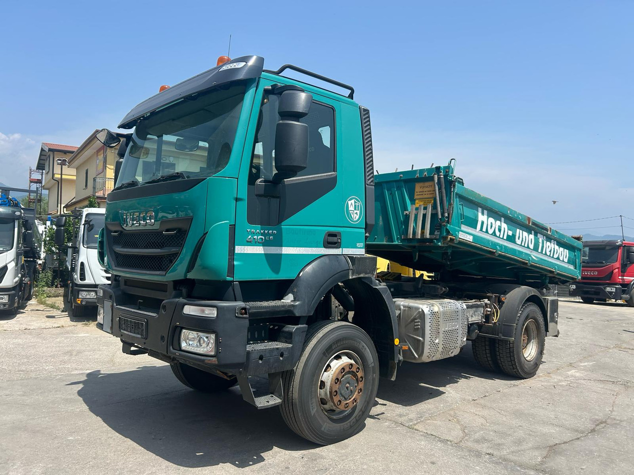IVECO TRAKKER 190T41 - Truk jungkit: gambar 5 IVECO TRAKKER 190T41 - Truk jungkit: gambar 5