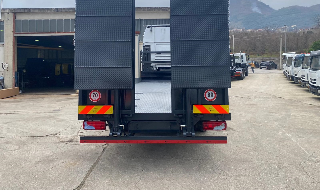 MAN TGX 26.480 - Truk flatbed: gambar 2 MAN TGX 26.480 - Truk flatbed: gambar 2