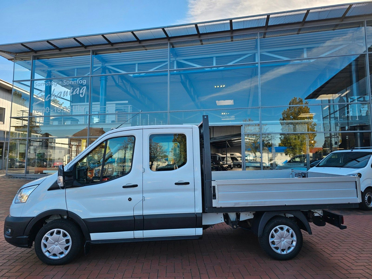 Ford Transit Pritsche 310 DoKa AHK Klima 7 Sitzer - Van flatbed, Van kombi: gambar 2 Ford Transit Pritsche 310 DoKa AHK Klima 7 Sitzer - Van flatbed, Van kombi: gambar 2