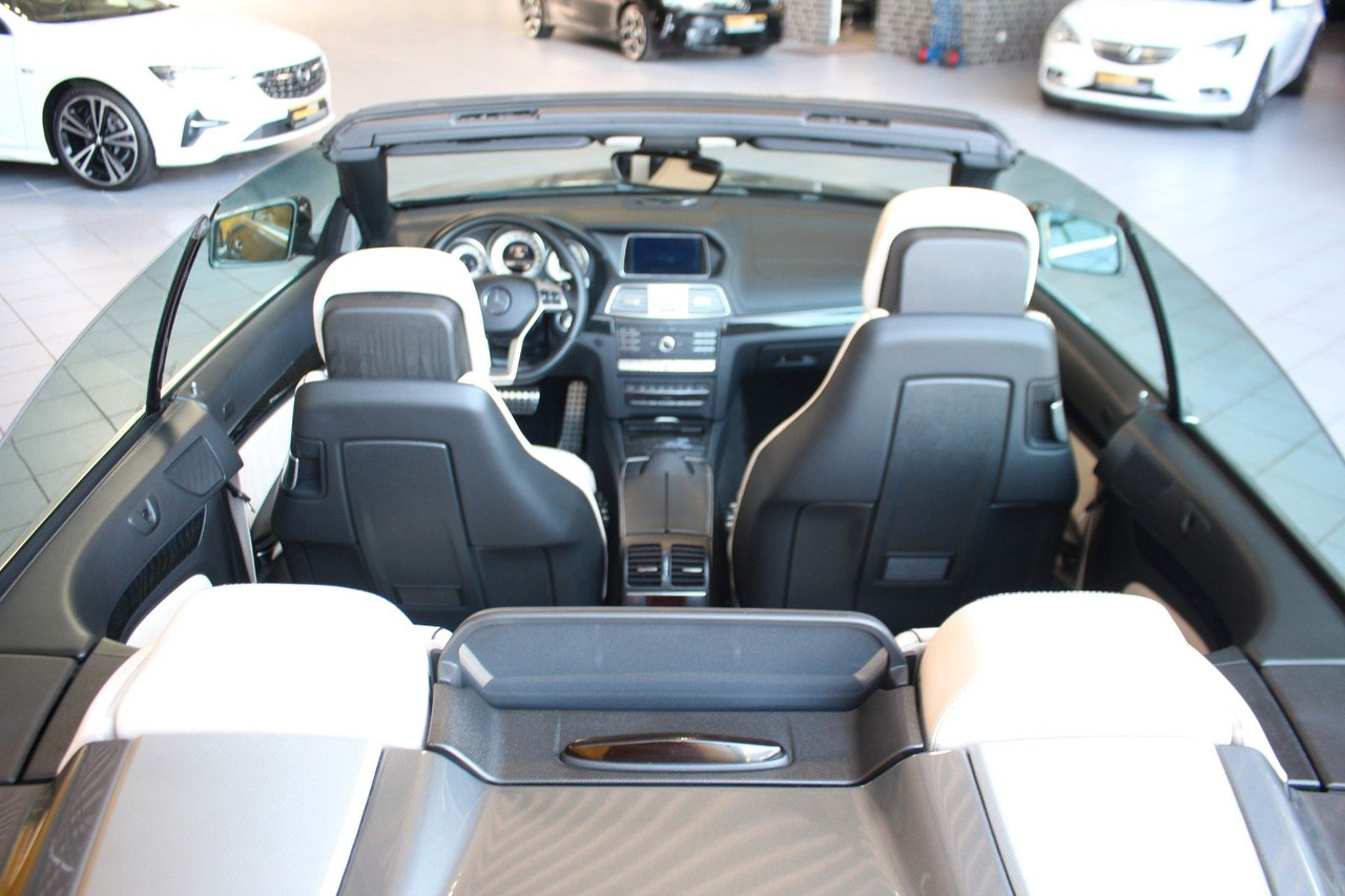 Mobil Mercedes-Benz E 500 Cabrio AMG Leder Memory Kamera LED DAB ACC: gambar 11
