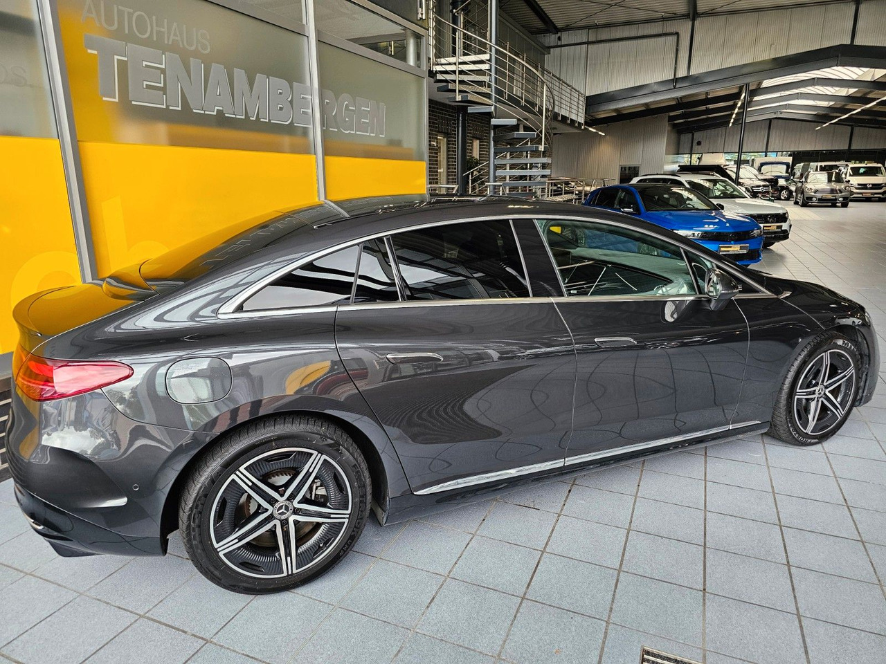 Mercedes-Benz EQE 350 AMG Edition ACC Memory eHeckkl. - Mobil: gambar 3 Mercedes-Benz EQE 350 AMG Edition ACC Memory eHeckkl. - Mobil: gambar 3