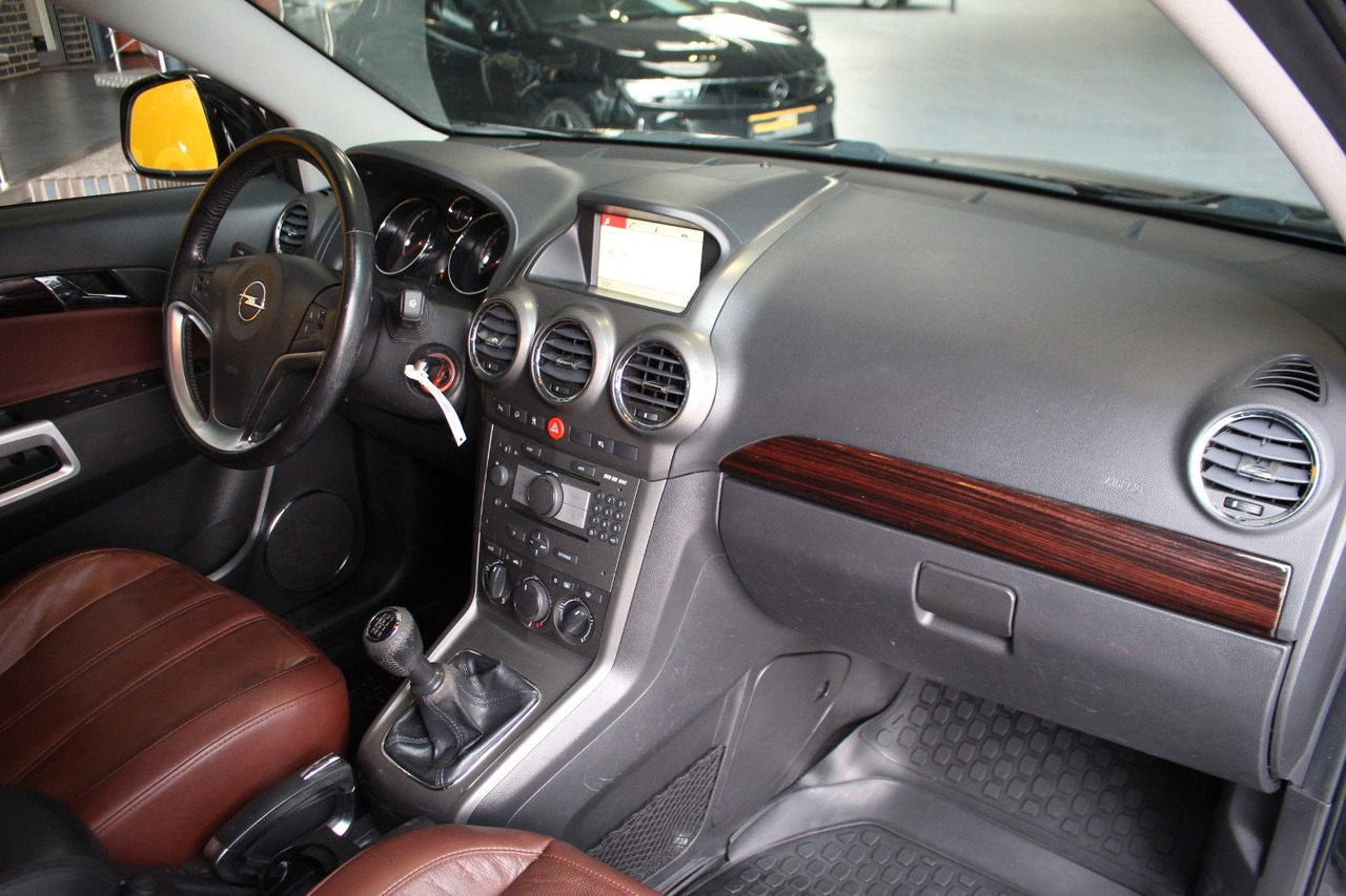 Opel Antara Cosmo 4x4 Navi AHK AT-Motor & Getriebe - Mobil SUV: gambar 4 Opel Antara Cosmo 4x4 Navi AHK AT-Motor & Getriebe - Mobil SUV: gambar 4