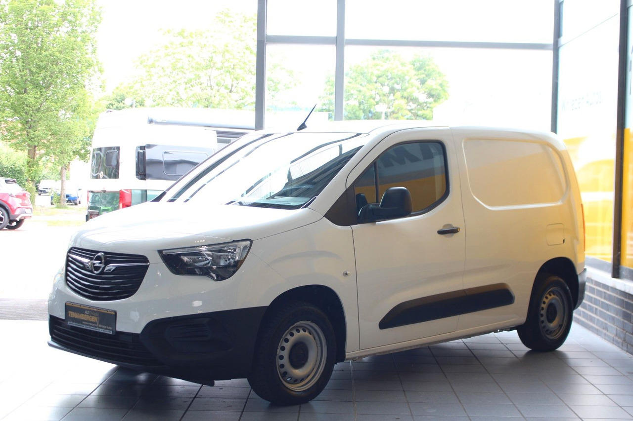 Opel Combo E Cargo 3-Sitzer Selection Holz Klima - Van kecil: gambar 4 Opel Combo E Cargo 3-Sitzer Selection Holz Klima - Van kecil: gambar 4