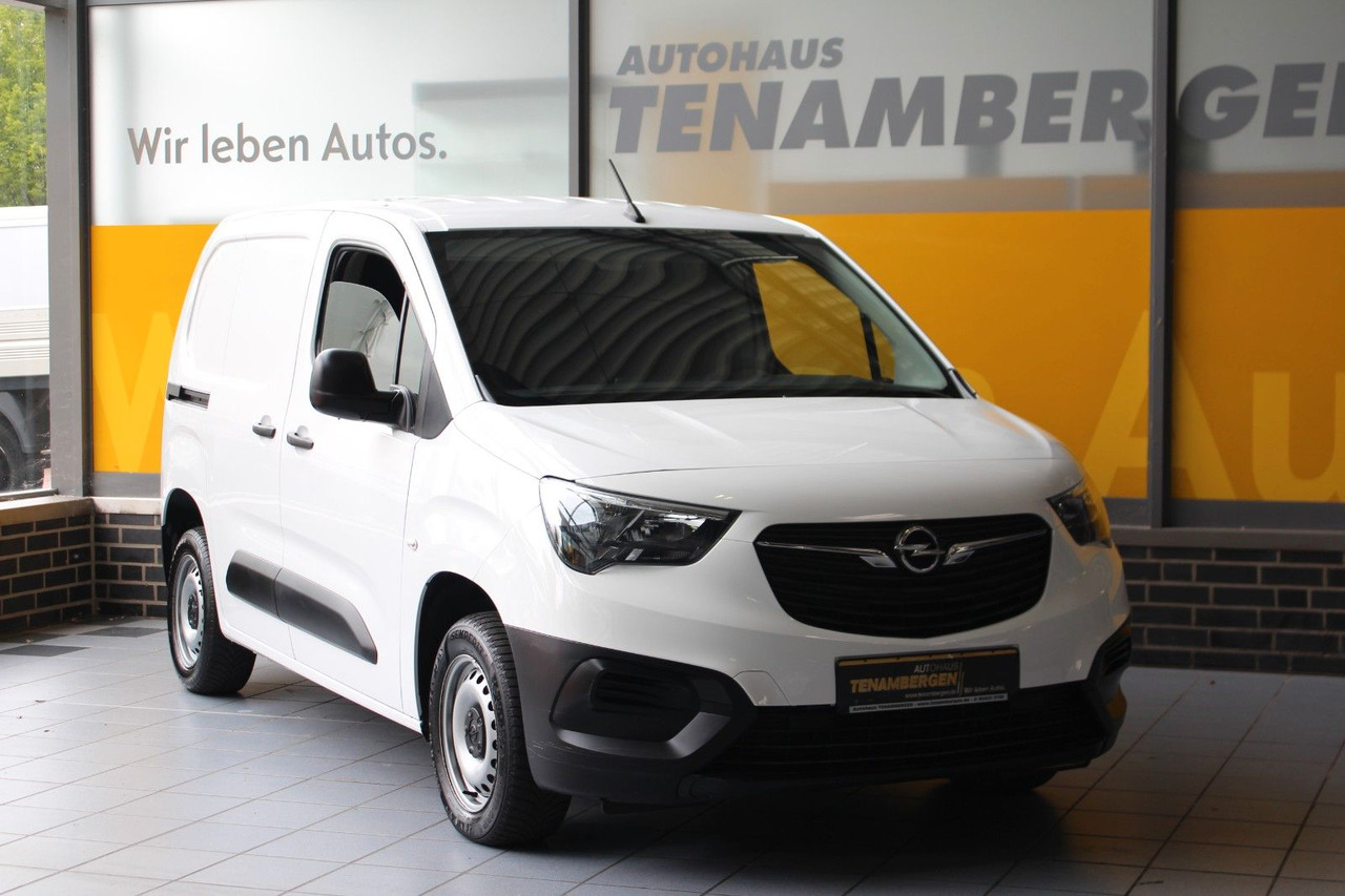 Opel Combo E Cargo 3-Sitzer Selection Holz Klima - Van kecil: gambar 2 Opel Combo E Cargo 3-Sitzer Selection Holz Klima - Van kecil: gambar 2