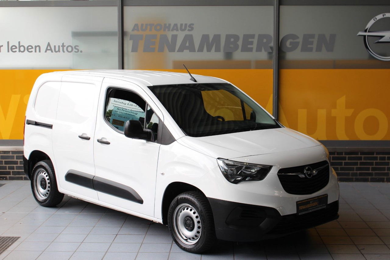 Opel Combo E Cargo 3-Sitzer Selection Holz Klima - Van kecil: gambar 1 Opel Combo E Cargo 3-Sitzer Selection Holz Klima - Van kecil: gambar 1