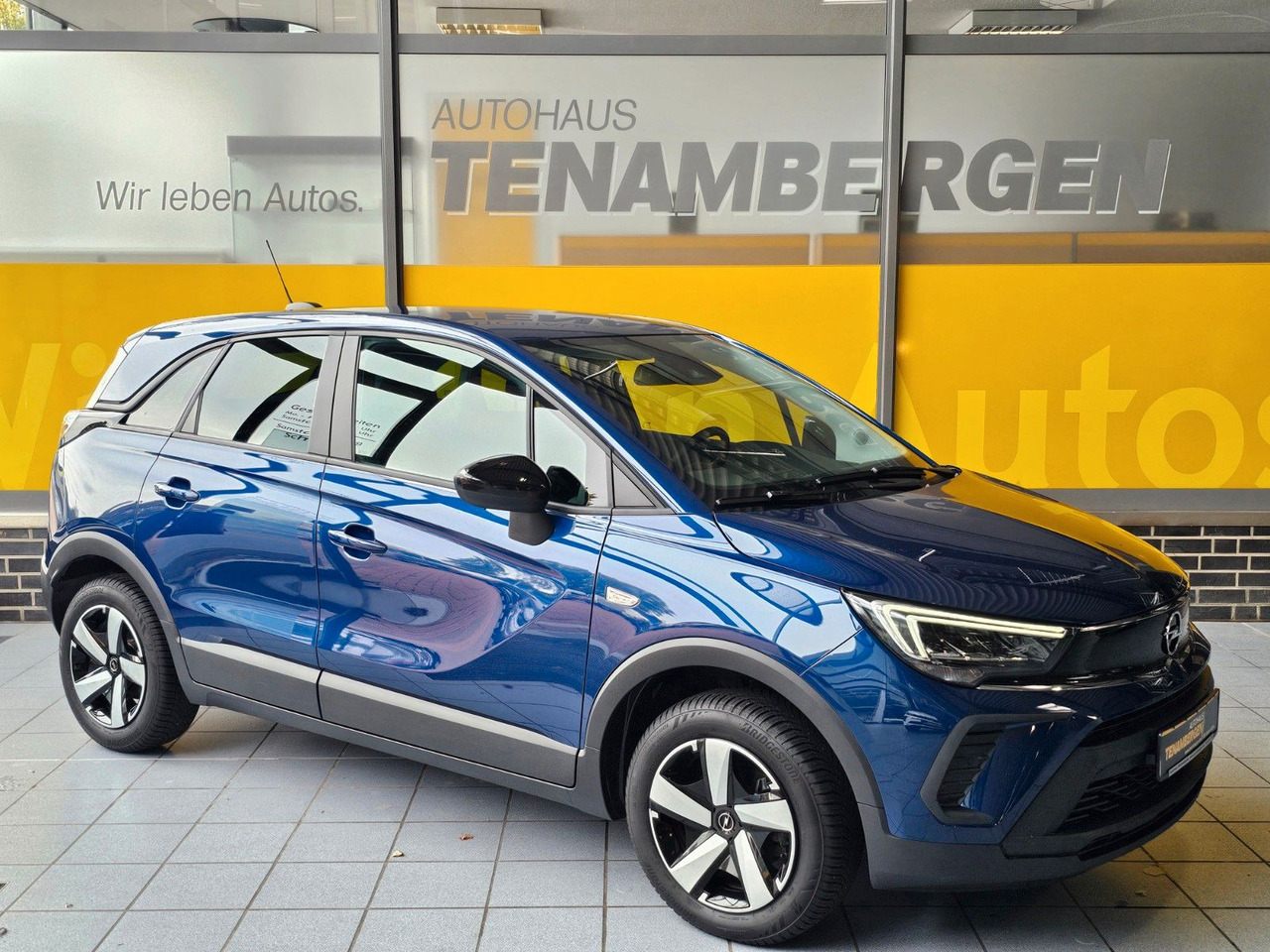 Opel Crossland Navi SHZ LHzg PDC Kamera - Van penumpang: gambar 1 Opel Crossland Navi SHZ LHzg PDC Kamera - Van penumpang: gambar 1