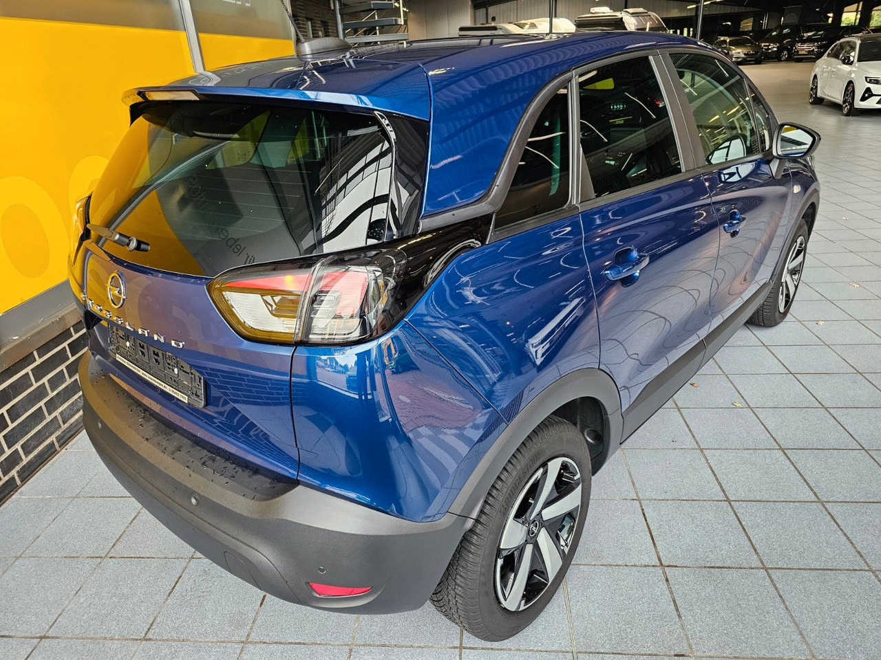 Opel Crossland Navi SHZ LHzg PDC Kamera - Van penumpang: gambar 3 Opel Crossland Navi SHZ LHzg PDC Kamera - Van penumpang: gambar 3