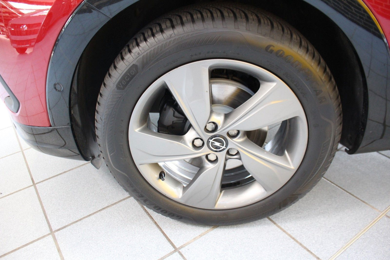 Mobil SUV Opel Grandland X GS Line  Kamera Navi LED PDC Sitzhzg: gambar 18