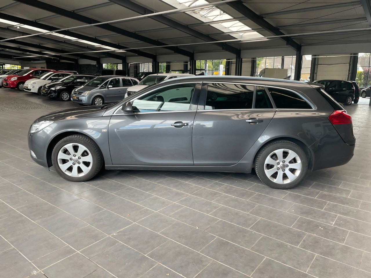 Opel Insignia A Sports Tourer 150 Jahre Opel AHK - Mobil: gambar 3 Opel Insignia A Sports Tourer 150 Jahre Opel AHK - Mobil: gambar 3