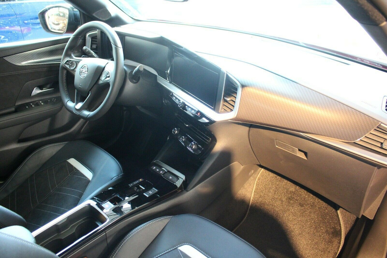 Mobil SUV Opel Mokka Ultimate Matrix-LED 180°Kamera Navi Keyles: gambar 11