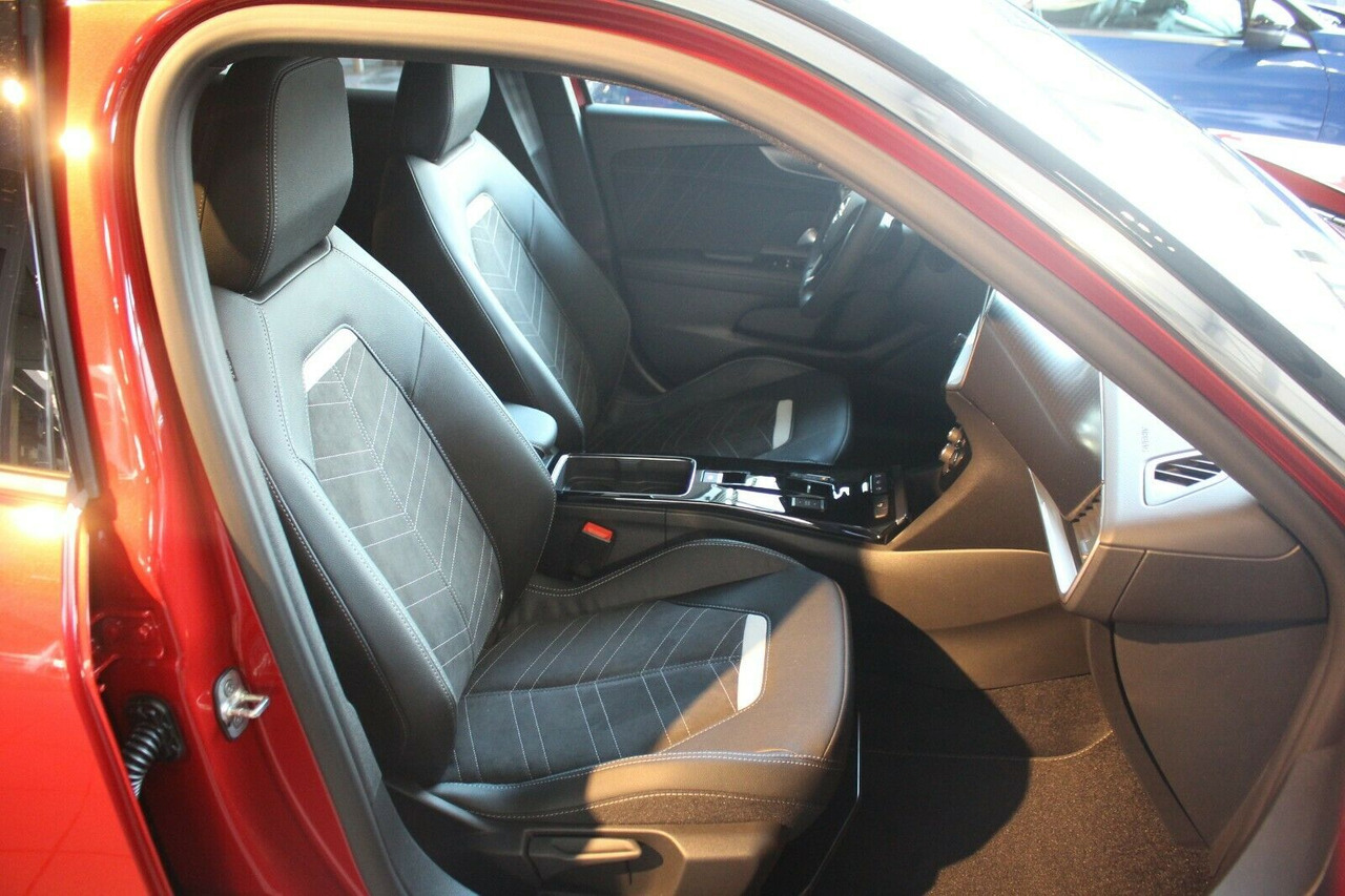 Mobil SUV Opel Mokka Ultimate Matrix-LED 180°Kamera Navi Keyles: gambar 10