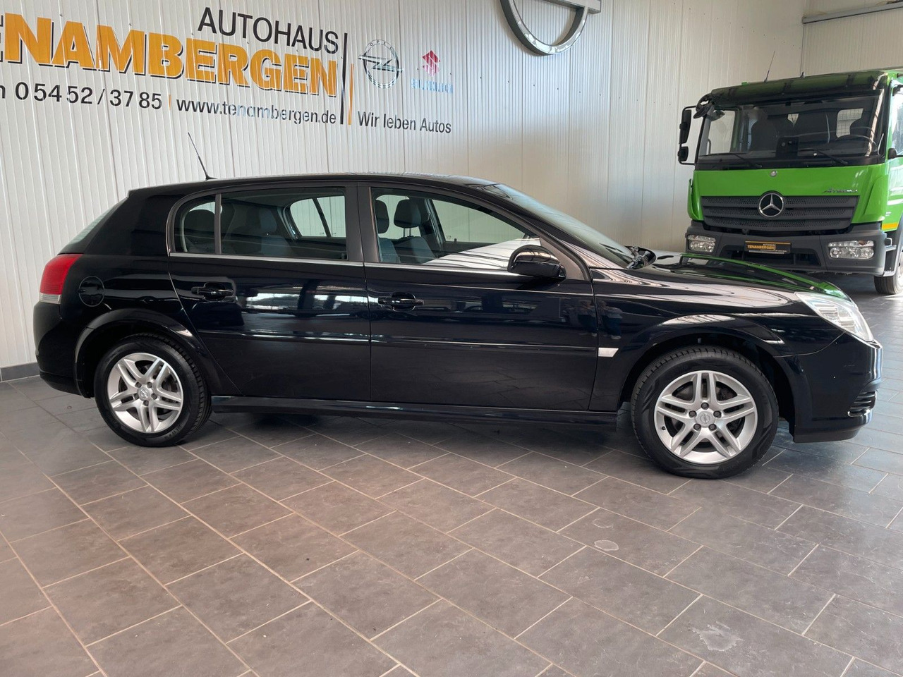 Opel Signum Edition Bluetooth Navi Automatik - Station wagon: gambar 2 Opel Signum Edition Bluetooth Navi Automatik - Station wagon: gambar 2
