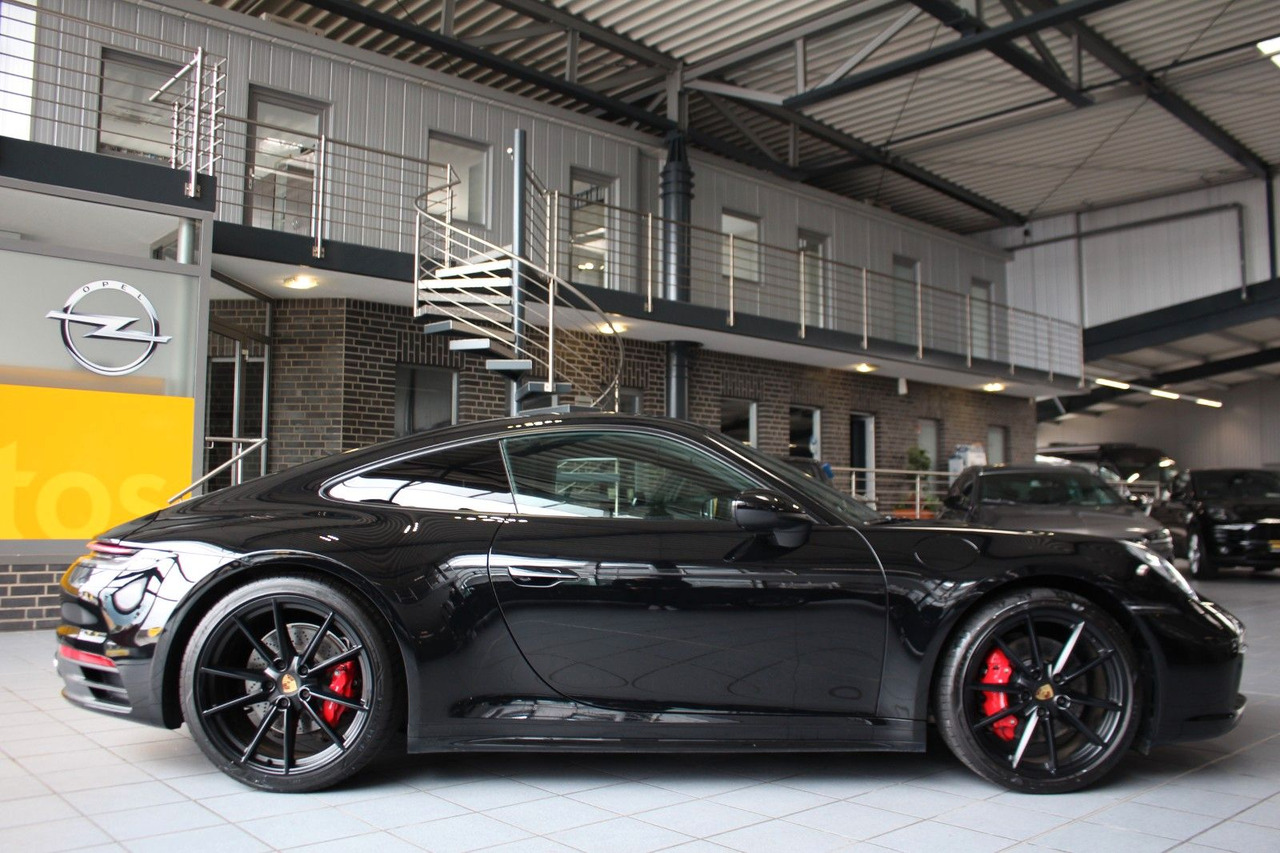 Porsche 992 Carrera 4S Sport-Chrono Matrix PZService neu - Coupe: gambar 2 Porsche 992 Carrera 4S Sport-Chrono Matrix PZService neu - Coupe: gambar 2