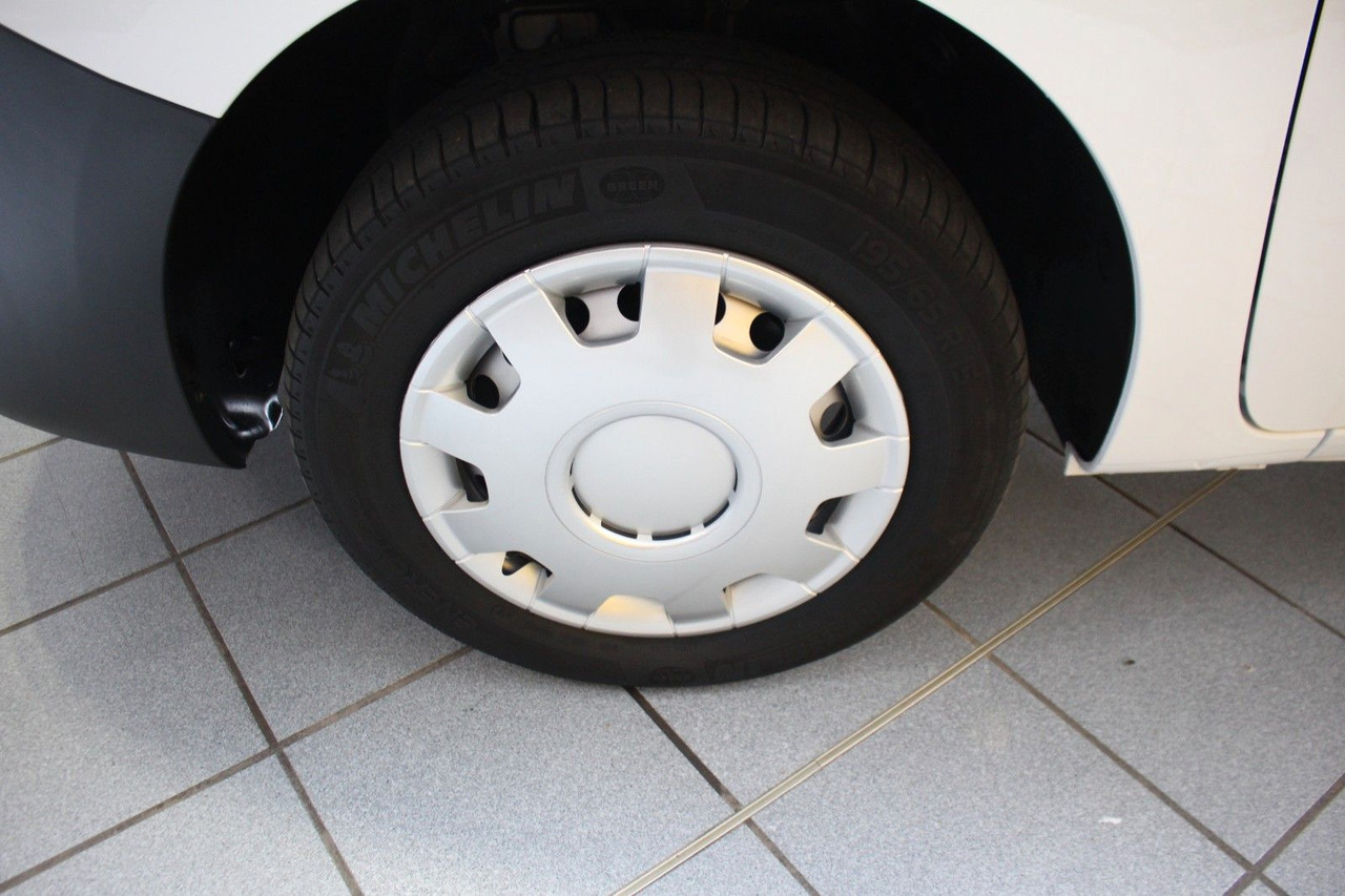 Renault Kangoo Rapid Maxi Extra Klima Bluetooth PDC - Van kecil: gambar 5 Renault Kangoo Rapid Maxi Extra Klima Bluetooth PDC - Van kecil: gambar 5