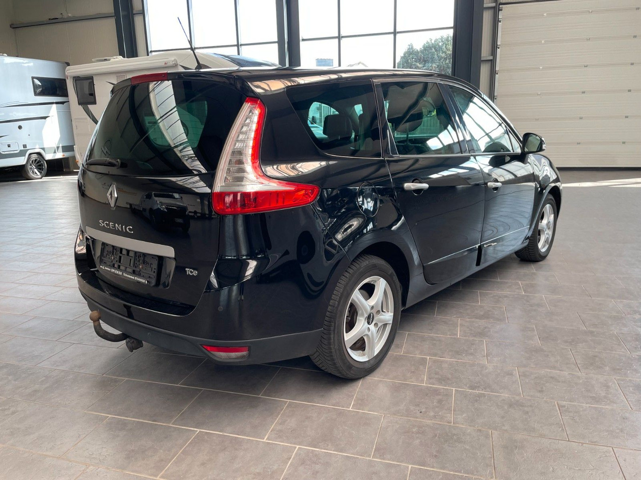 Renault Scenic III Grand BOSE Edition AHK - Van penumpang: gambar 3 Renault Scenic III Grand BOSE Edition AHK - Van penumpang: gambar 3