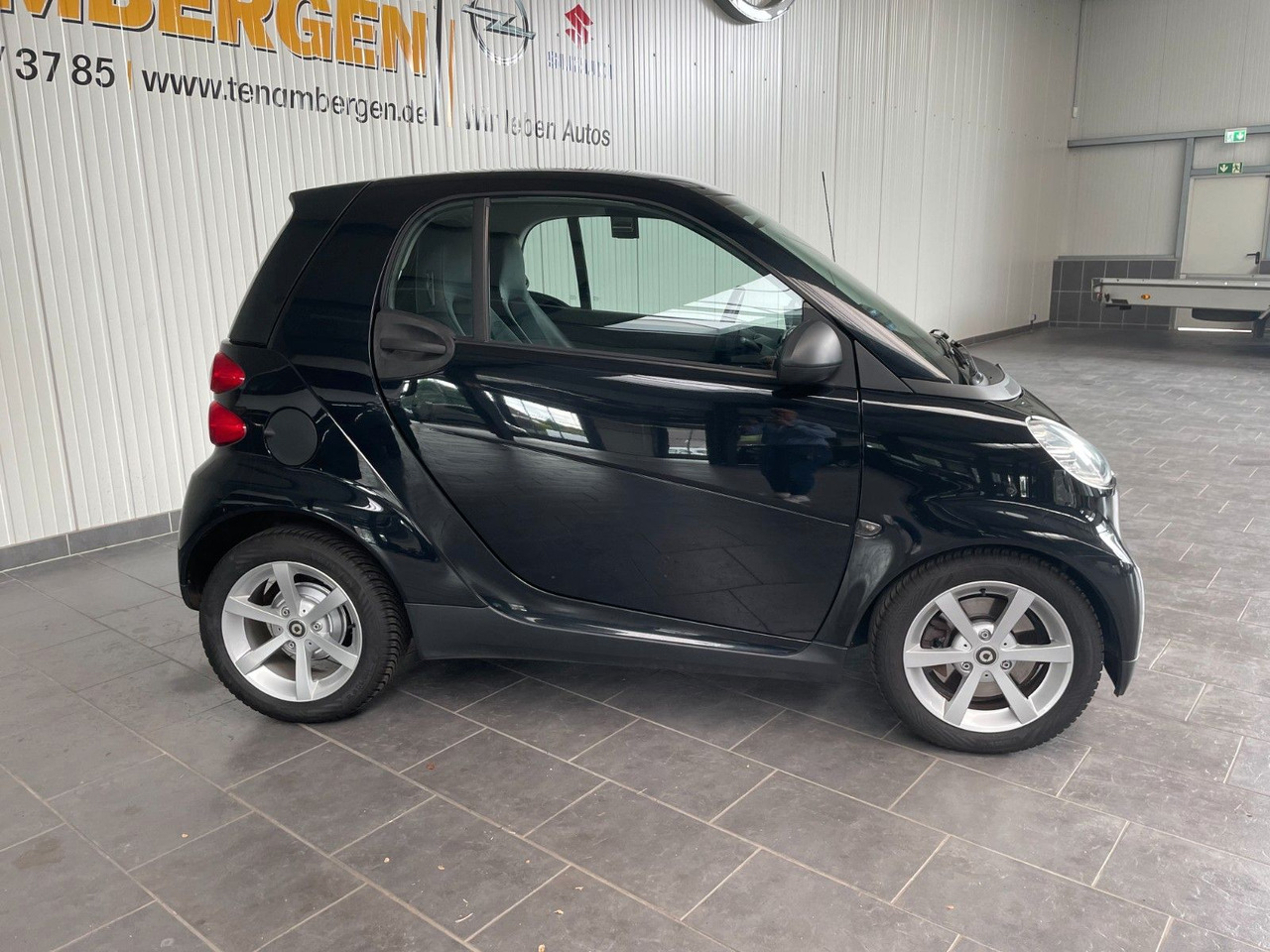 Smart ForTwo fortwo coupe Pano-Dach - Mobil: gambar 2 Smart ForTwo fortwo coupe Pano-Dach - Mobil: gambar 2