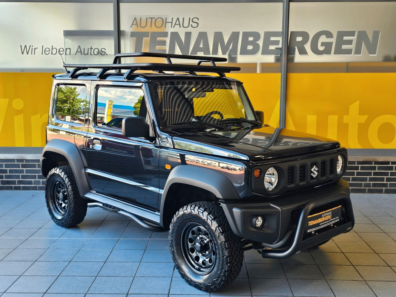 Suzuki Jimny Comfort AllGrip Leiter Dachträger Federn - Mobil SUV: gambar 1 Suzuki Jimny Comfort AllGrip Leiter Dachträger Federn - Mobil SUV: gambar 1