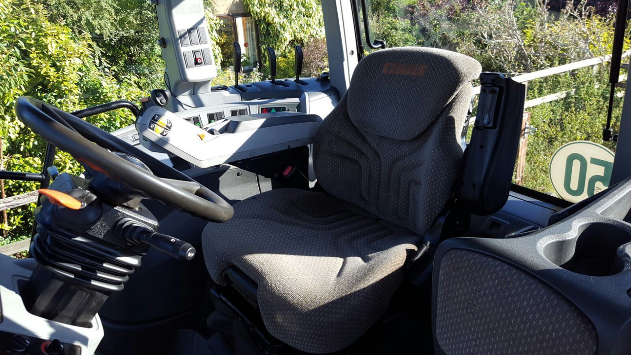 Traktor CLAAS AXION 810 CEBIS: gambar 6