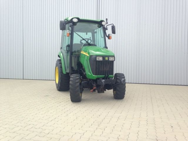 JOHN DEERE 3720 - Traktor: gambar 4 JOHN DEERE 3720 - Traktor: gambar 4