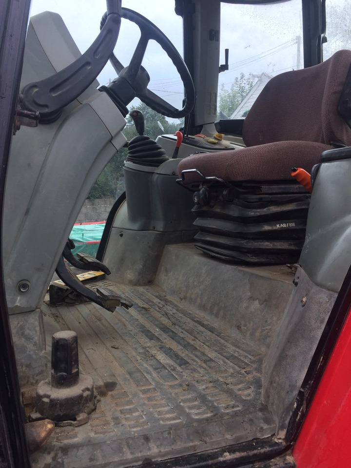 MASSEY FERGUSON 5465 - Traktor: gambar 3 MASSEY FERGUSON 5465 - Traktor: gambar 3