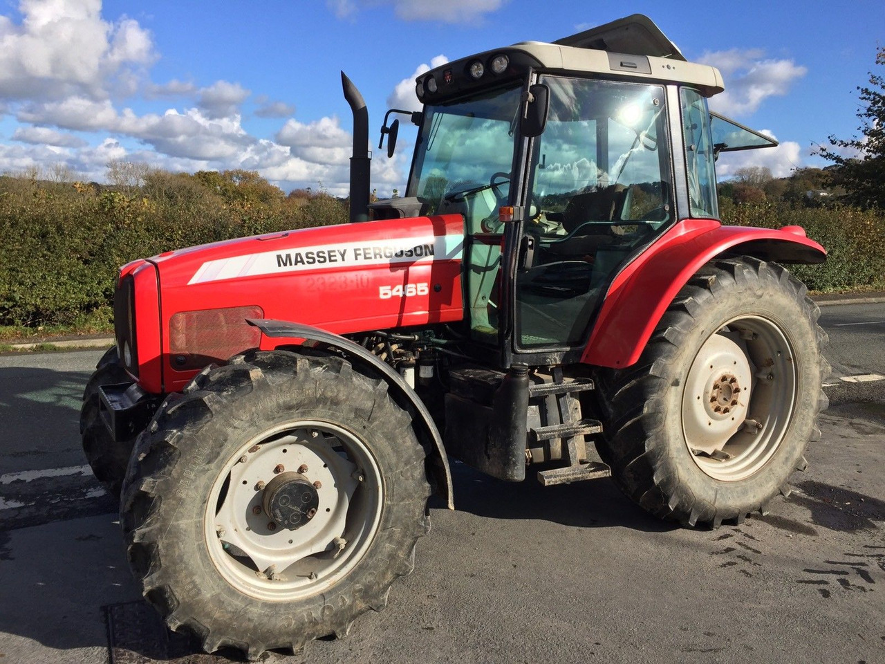 MASSEY FERGUSON 5465 - Traktor: gambar 4 MASSEY FERGUSON 5465 - Traktor: gambar 4