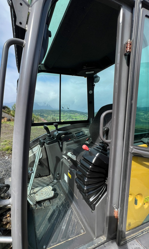 Volvo ECR25D - Ekskavator: gambar 4 Volvo ECR25D - Ekskavator: gambar 4