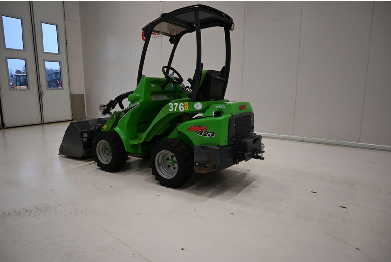 Avant 423 - Wheel loader: gambar 3 Avant 423 - Wheel loader: gambar 3