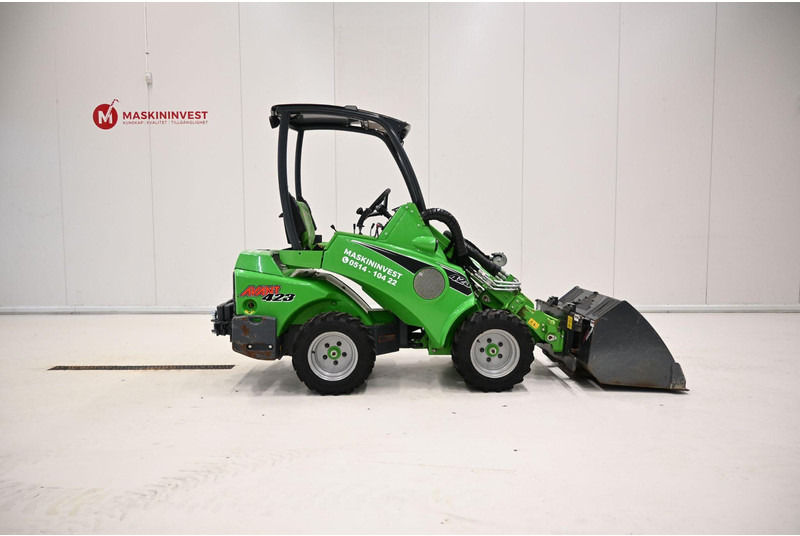 Avant 423 - Wheel loader: gambar 4 Avant 423 - Wheel loader: gambar 4