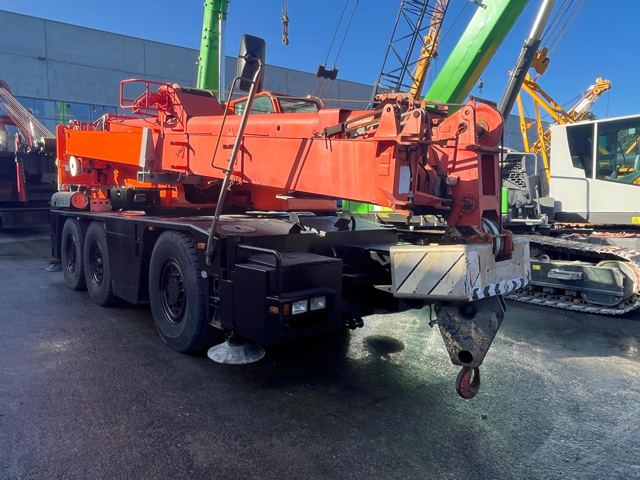 DEMAG AC40-1 - Derek bergerak: gambar 4 DEMAG AC40-1 - Derek bergerak: gambar 4