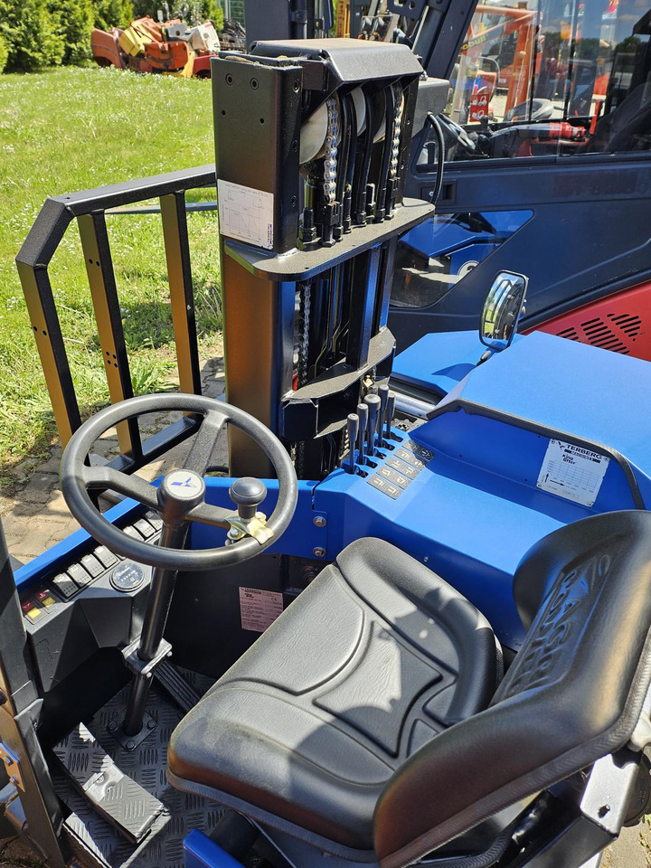 Terberg King Lifter RE4 - Forklift yang dipasang di truk: gambar 4 Terberg King Lifter RE4 - Forklift yang dipasang di truk: gambar 4