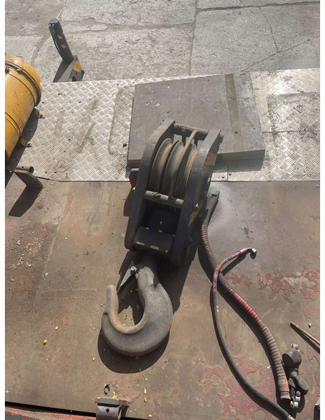 Grove GMK 2035 - Derek semua medan: gambar 5 Grove GMK 2035 - Derek semua medan: gambar 5