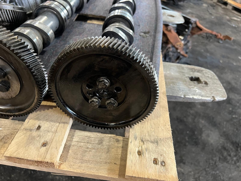 Scania LH - Camshaft: gambar 2 Scania LH - Camshaft: gambar 2