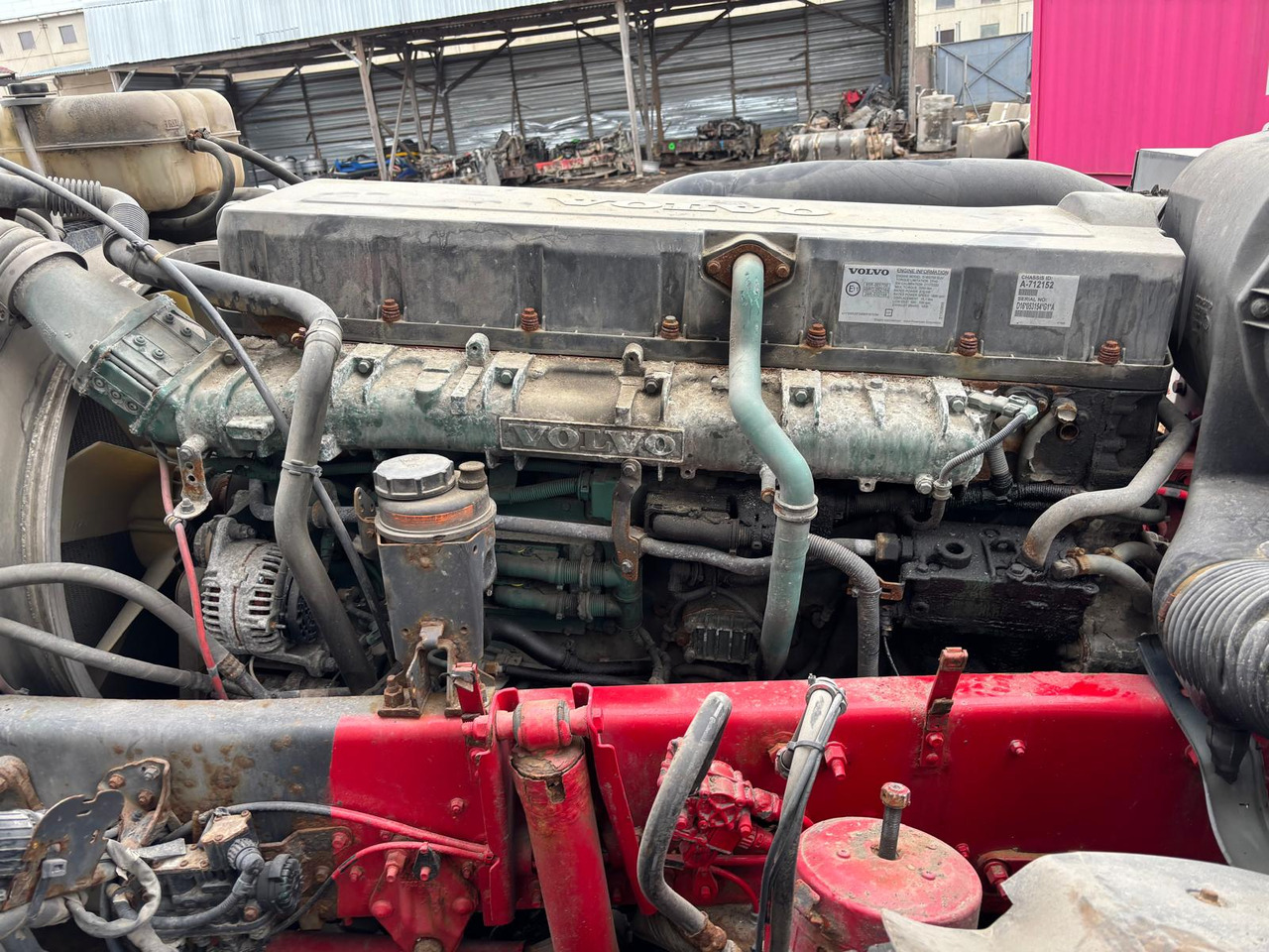Mesin Volvo FH16.700: gambar 1