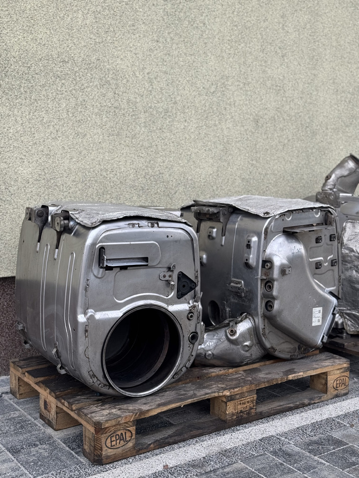 DAF XF 106 XG CF Efficient catalytic converters - Sistem pembuangan untuk Truk: gambar 5 DAF XF 106 XG CF Efficient catalytic converters - Sistem pembuangan untuk Truk: gambar 5