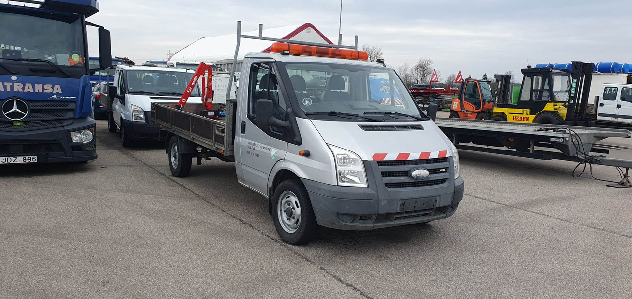 Ford Transit - Truk derek: gambar 1 Ford Transit - Truk derek: gambar 1