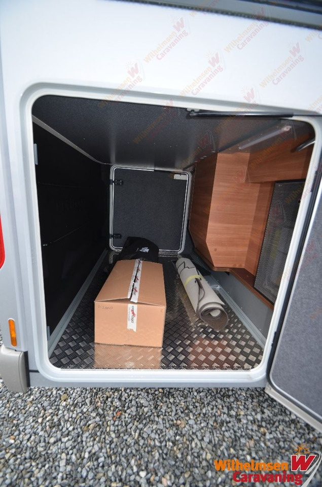 Mobil rumah terintegrasi Carthago chic c-line I 4.9 LE L Luftfed X4*2xTV*ALDE*Navi: gambar 8