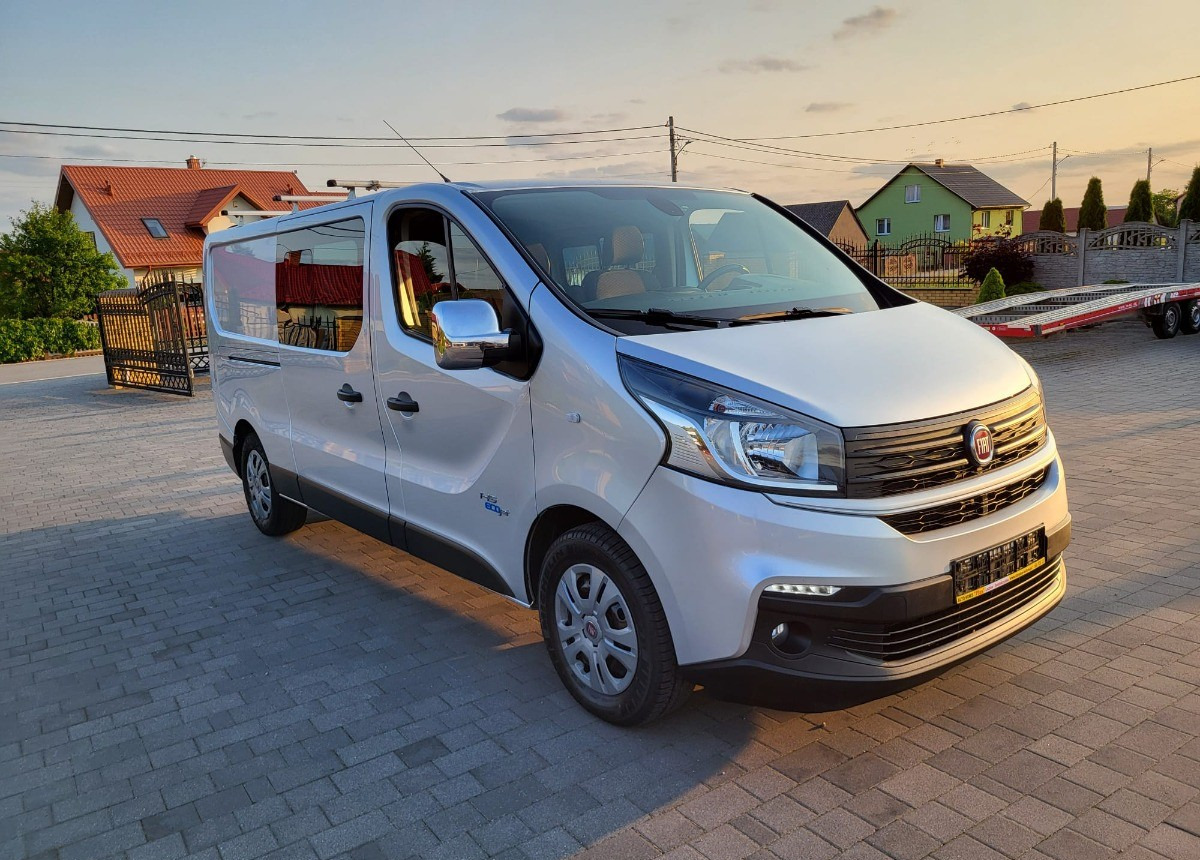 Fiat Talento Doka 6-osobowe 6-osobowy Bogato doposażony - Van kombi: gambar 3 Fiat Talento Doka 6-osobowe 6-osobowy Bogato doposażony - Van kombi: gambar 3
