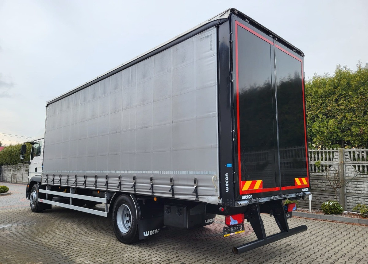 MAN Man Salon Polska I własciciel Serwisowany Bezwypadkowy 18/320 - Truk dengan terpal samping: gambar 5 MAN Man Salon Polska I własciciel Serwisowany Bezwypadkowy 18/320 - Truk dengan terpal samping: gambar 5