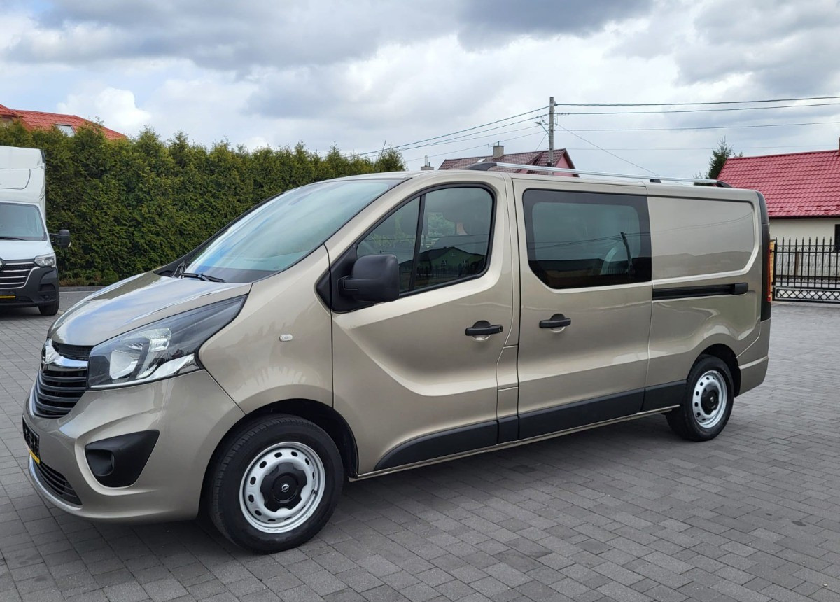 Opel Vivaro Doka Long jak Nowy L2H1 Jak - Van kombi: gambar 1 Opel Vivaro Doka Long jak Nowy L2H1 Jak - Van kombi: gambar 1