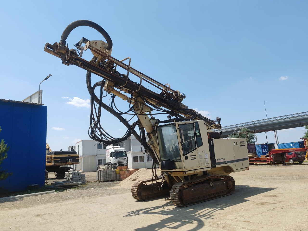 Atlas Copco ECM 585 MC II - Anjungan pengeboran: gambar 1 Atlas Copco ECM 585 MC II - Anjungan pengeboran: gambar 1