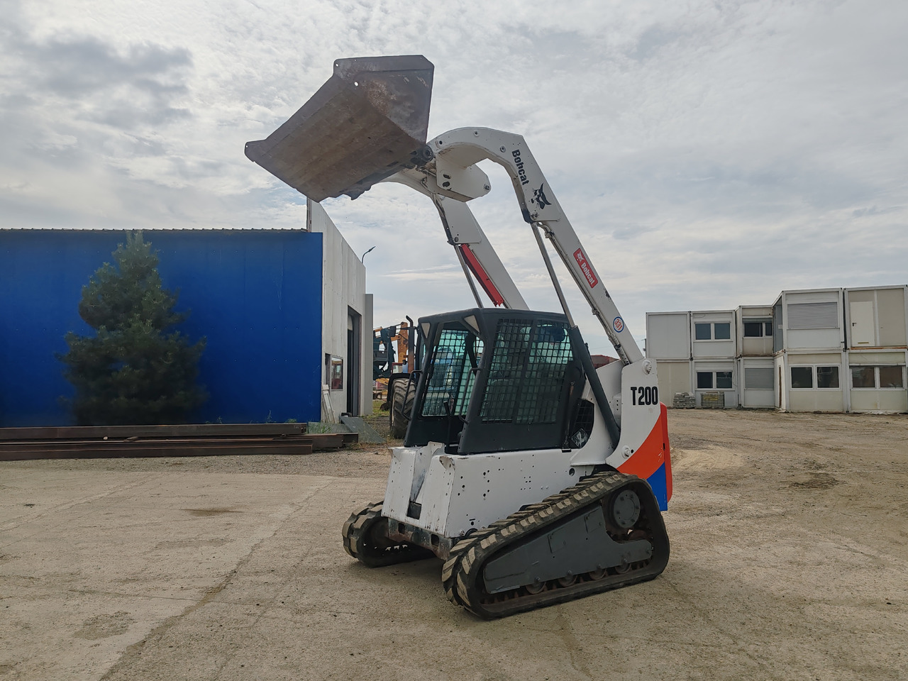 BOBCAT T200 - Track loader yang ringkas: gambar 1 BOBCAT T200 - Track loader yang ringkas: gambar 1