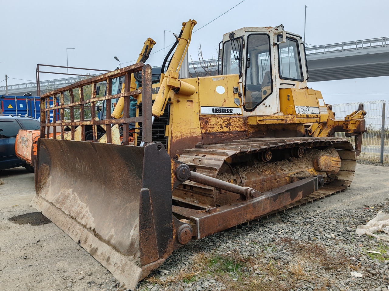 Liebherr PR 732 - Bulldozer: gambar 1 Liebherr PR 732 - Bulldozer: gambar 1