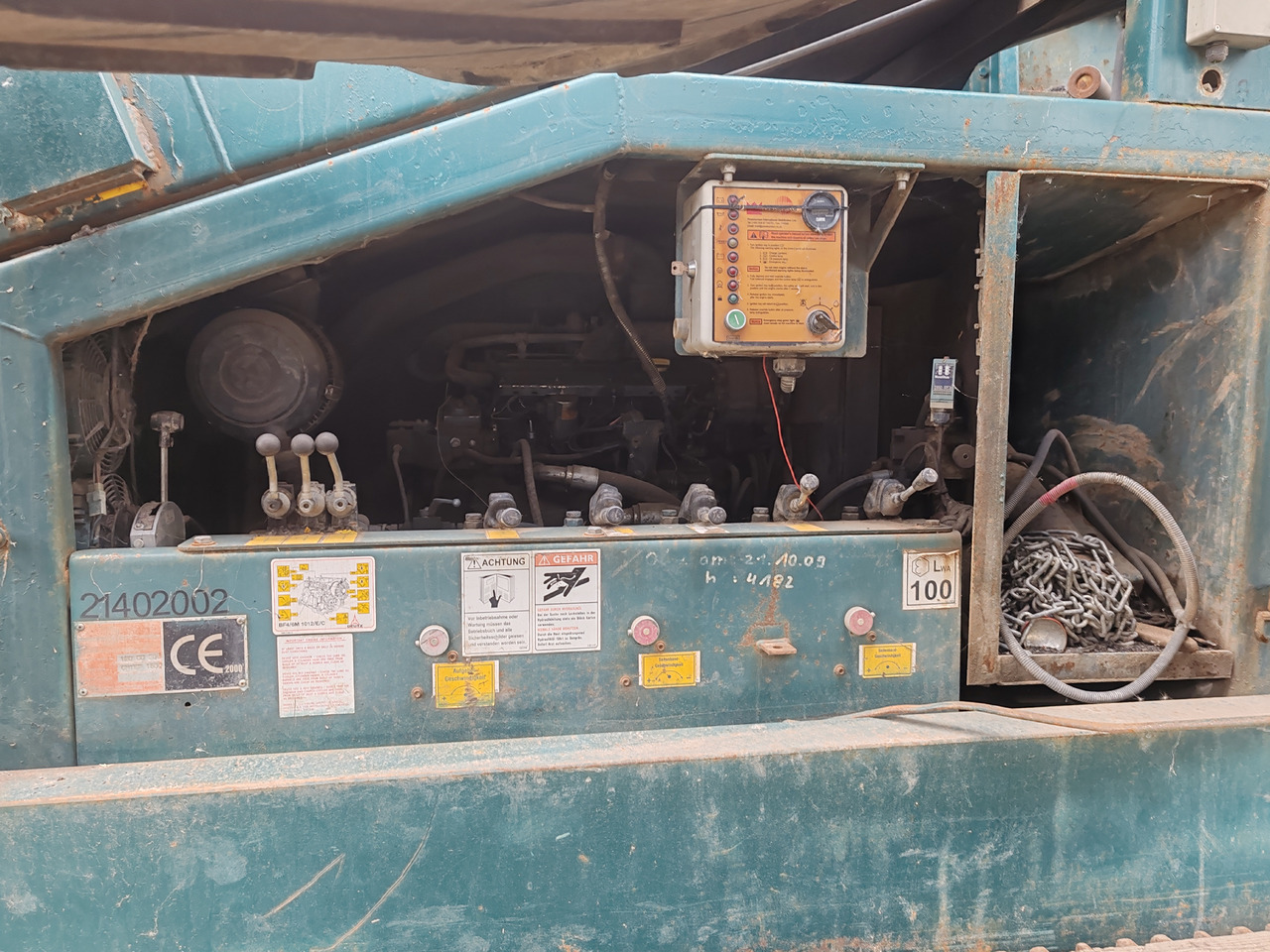 Terex Powerscreen 1800 - Mesin penghancur sampah: gambar 4 Terex Powerscreen 1800 - Mesin penghancur sampah: gambar 4