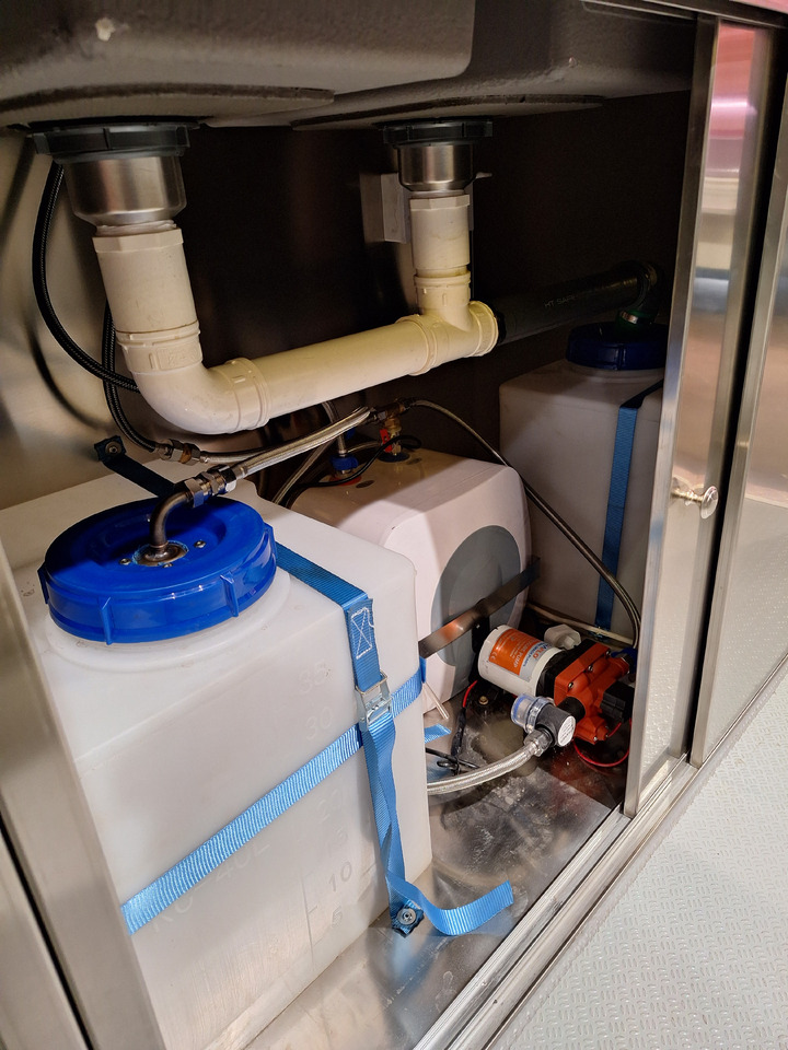 Deli Star Trailer Deli Street Food - Trailer penjual: gambar 5 Deli Star Trailer Deli Street Food - Trailer penjual: gambar 5