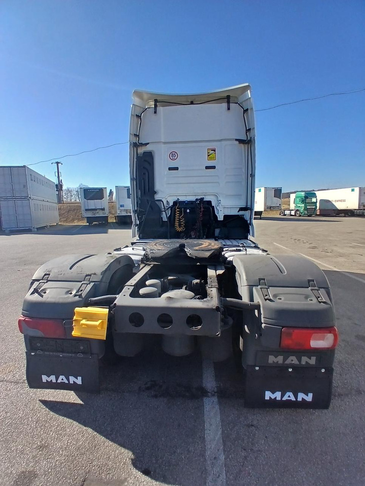 MAN D2676LF51 - Tractor head: gambar 5 MAN D2676LF51 - Tractor head: gambar 5