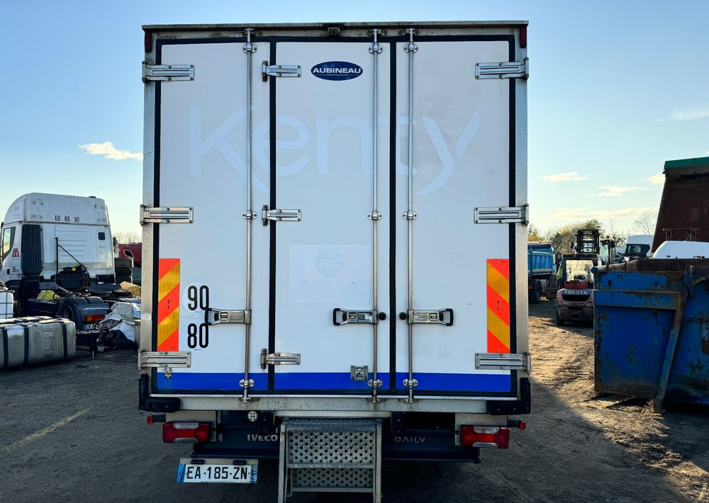Iveco 70-170 - Truk berpendingin: gambar 4 Iveco 70-170 - Truk berpendingin: gambar 4