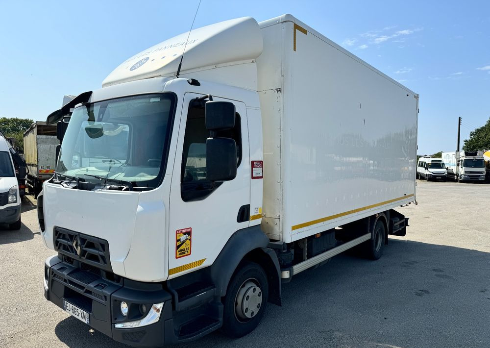 Truk flatbed Renault D12: gambar 1